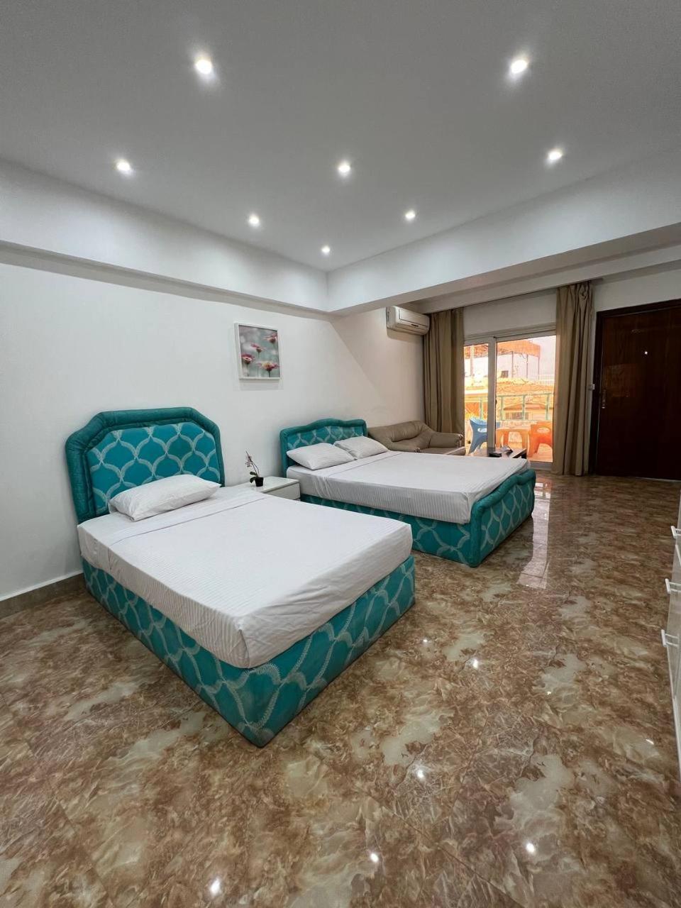 Lilly Rooms And Studio Hurghada Exterior foto