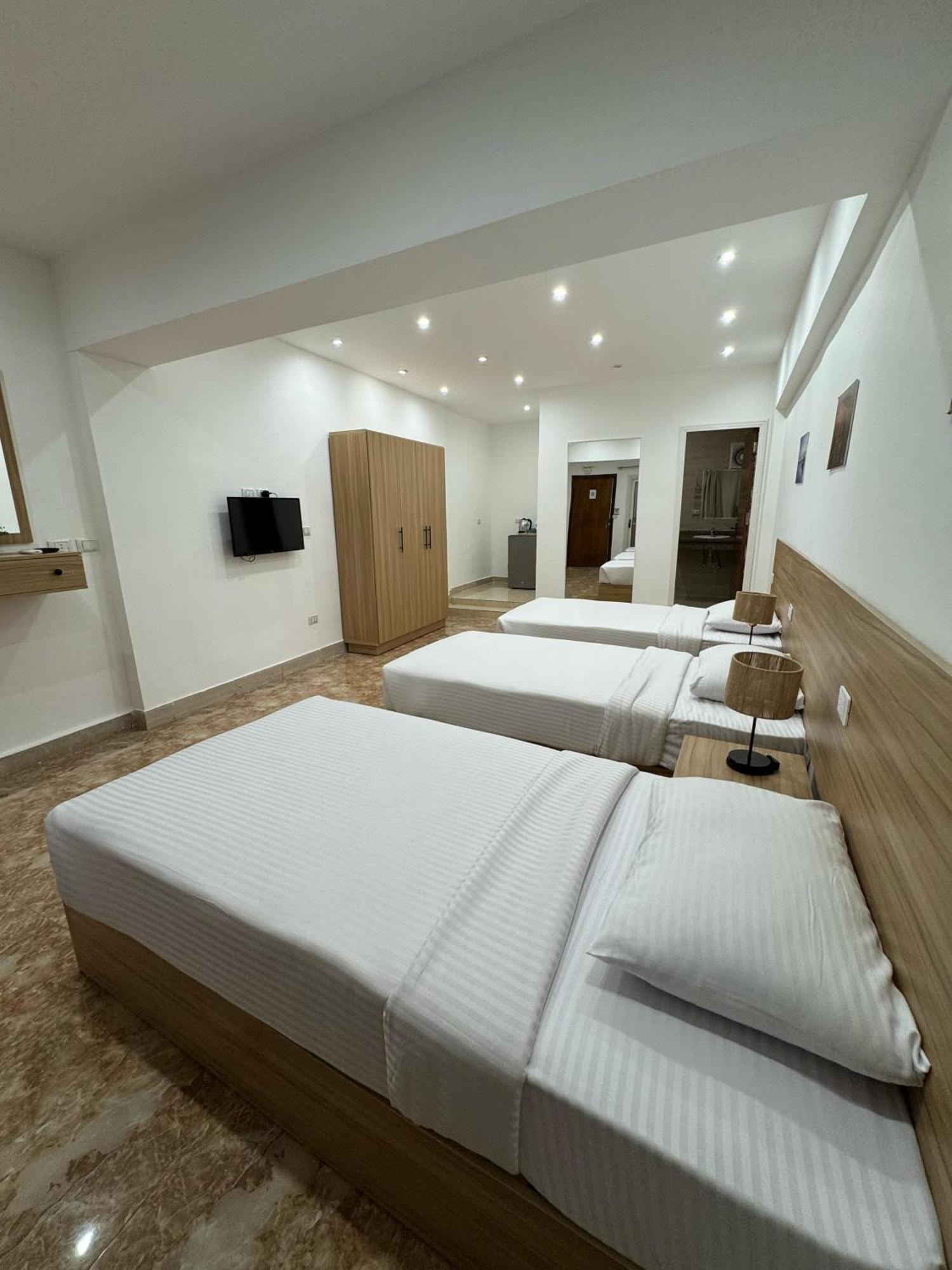 Lilly Rooms And Studio Hurghada Exterior foto