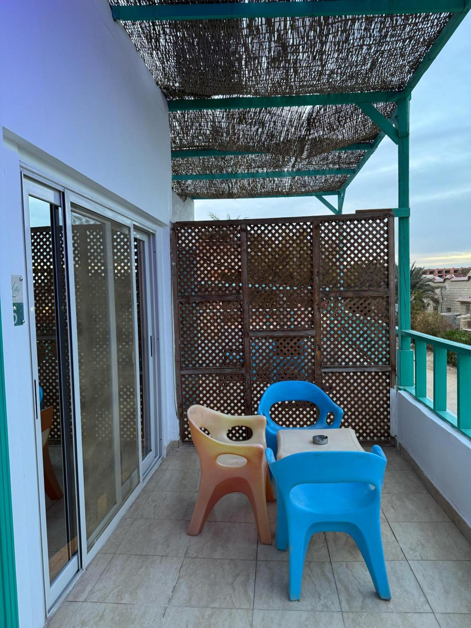Lilly Rooms And Studio Hurghada Exterior foto
