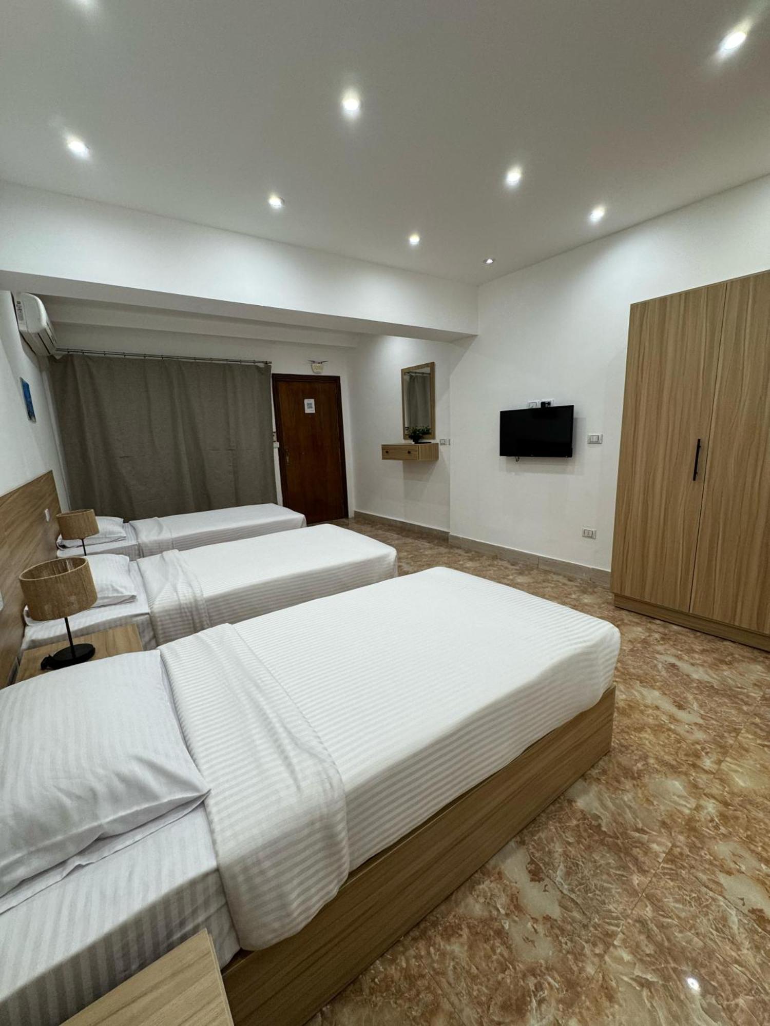 Lilly Rooms And Studio Hurghada Exterior foto